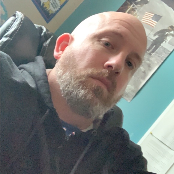 Meet your Posher, Brian - Picture 1 of 1